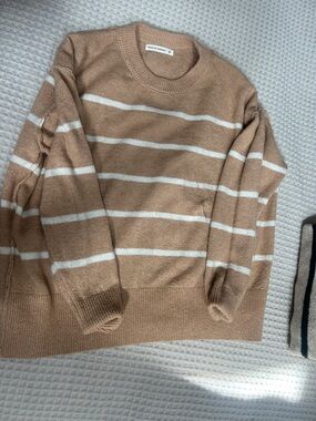 Woman’s  Crewneck Striped Sweater in Camel and White